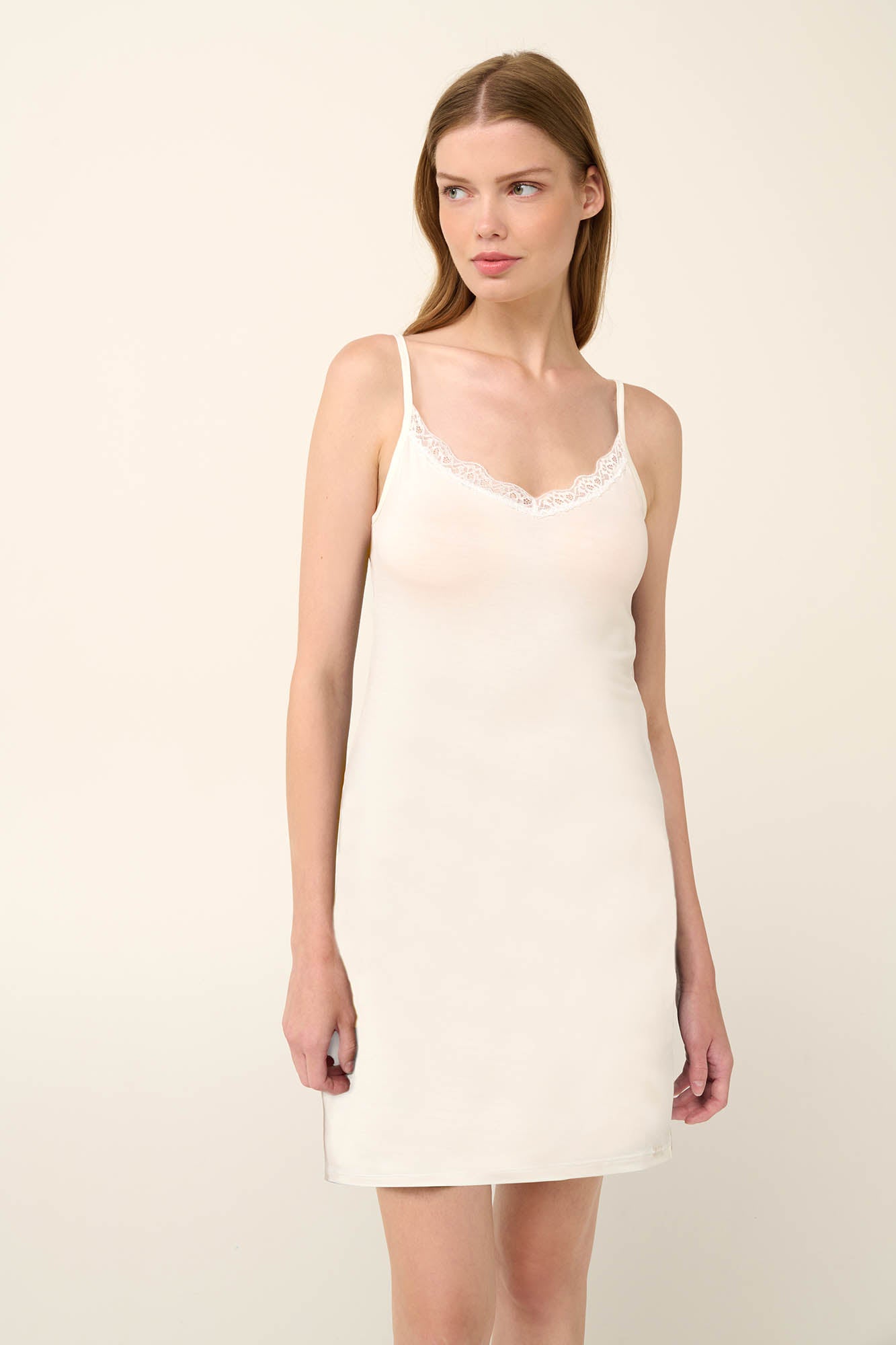 https://assets.vampfashion.com/SOFTONE_TMP_IMAGES/5_0066077524.jpg