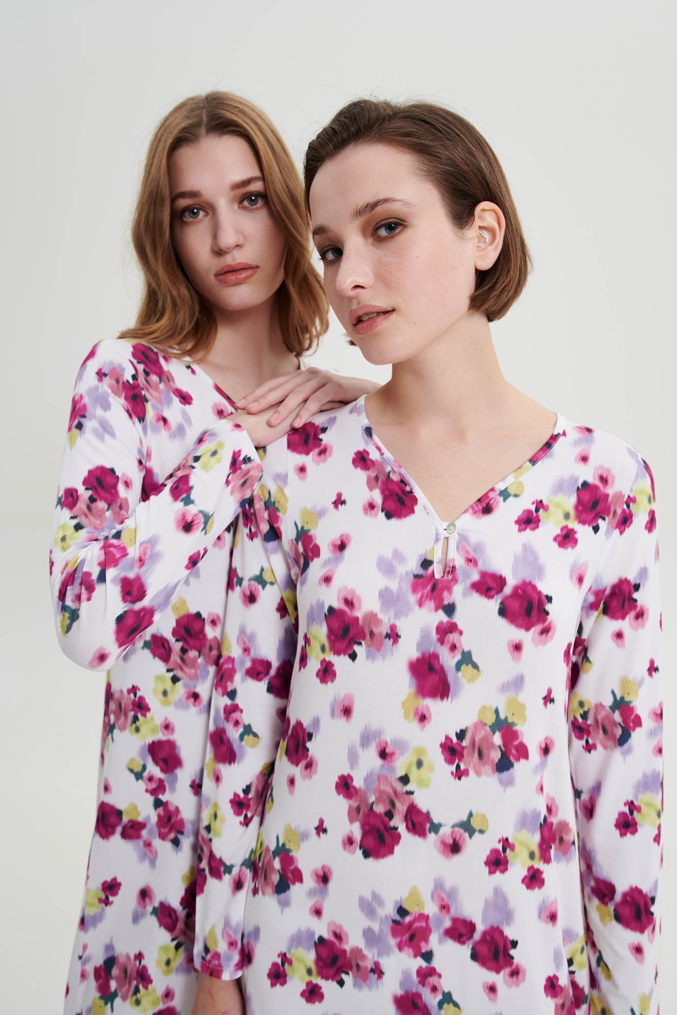 https://assets.vampfashion.com/SOFTONE_TMP_IMAGES/5_0221104566.jpg