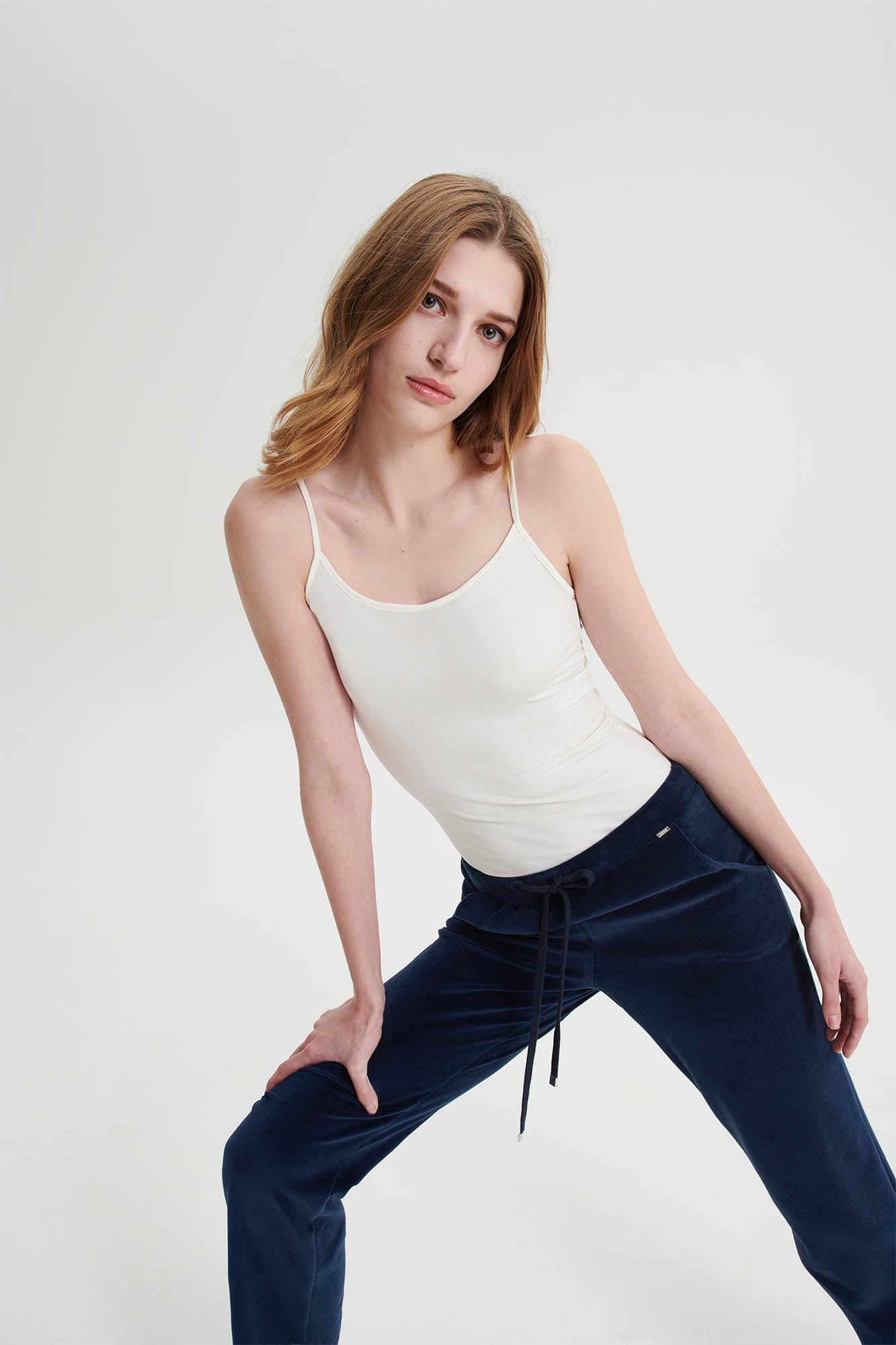 https://assets.vampfashion.com/SOFTONE_TMP_IMAGES/5_0262884619.jpg
