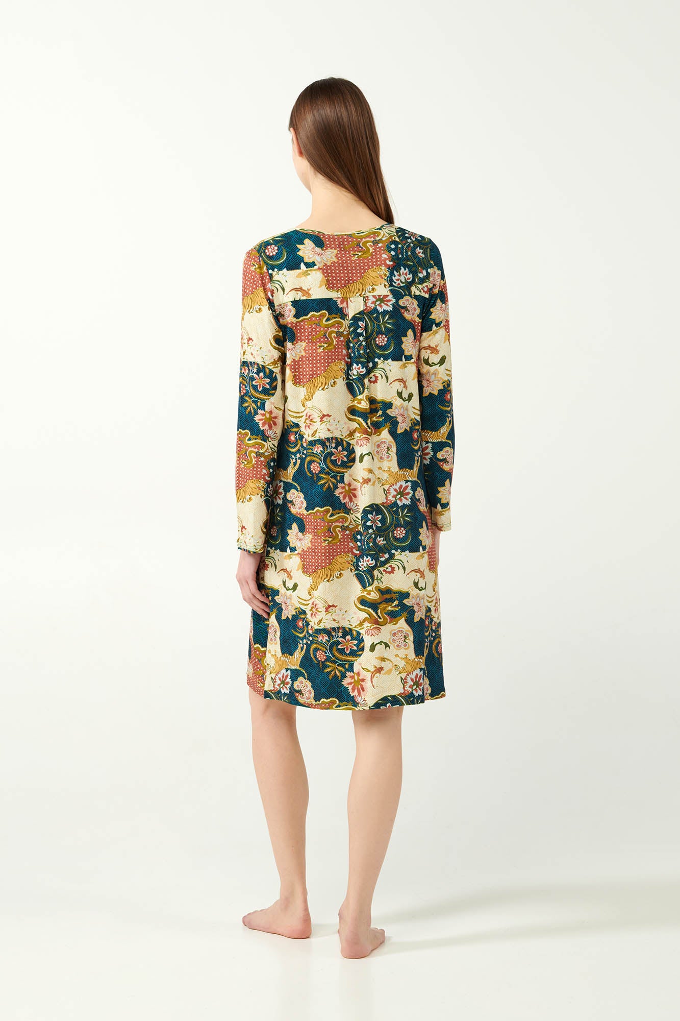 https://assets.vampfashion.com/SOFTONE_TMP_IMAGES/5_0318736520.jpg