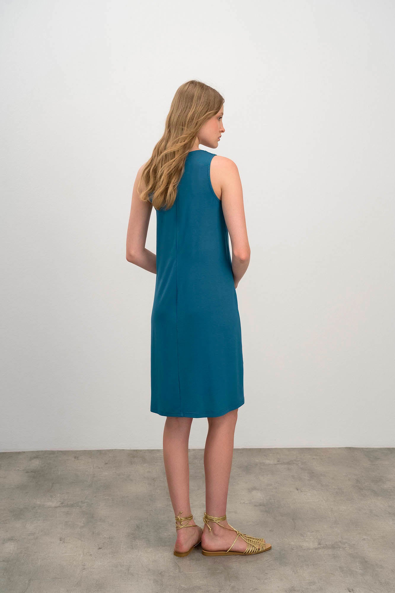 https://assets.vampfashion.com/SOFTONE_TMP_IMAGES/5_0631162776.jpg