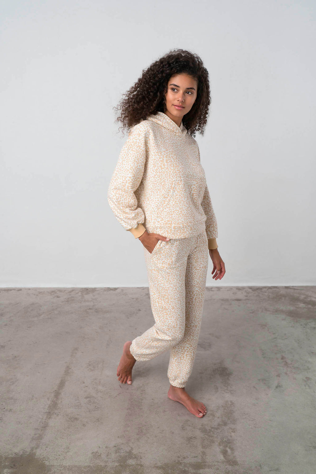 https://assets.vampfashion.com/SOFTONE_TMP_IMAGES/5_0640411712.jpg