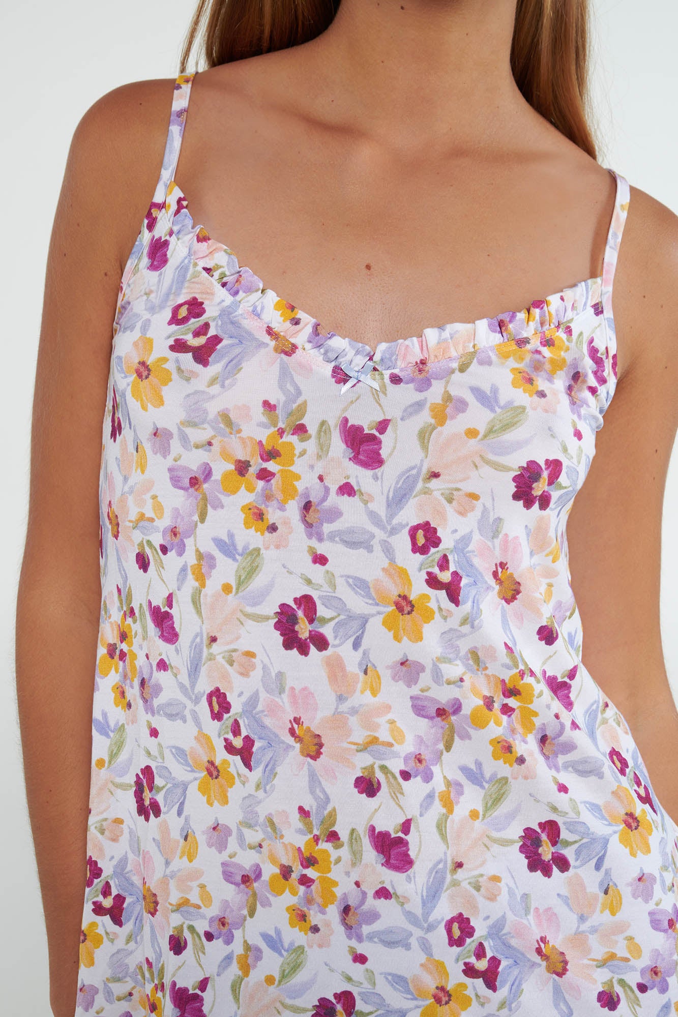 https://assets.vampfashion.com/SOFTONE_TMP_IMAGES/5_0761610392.jpg