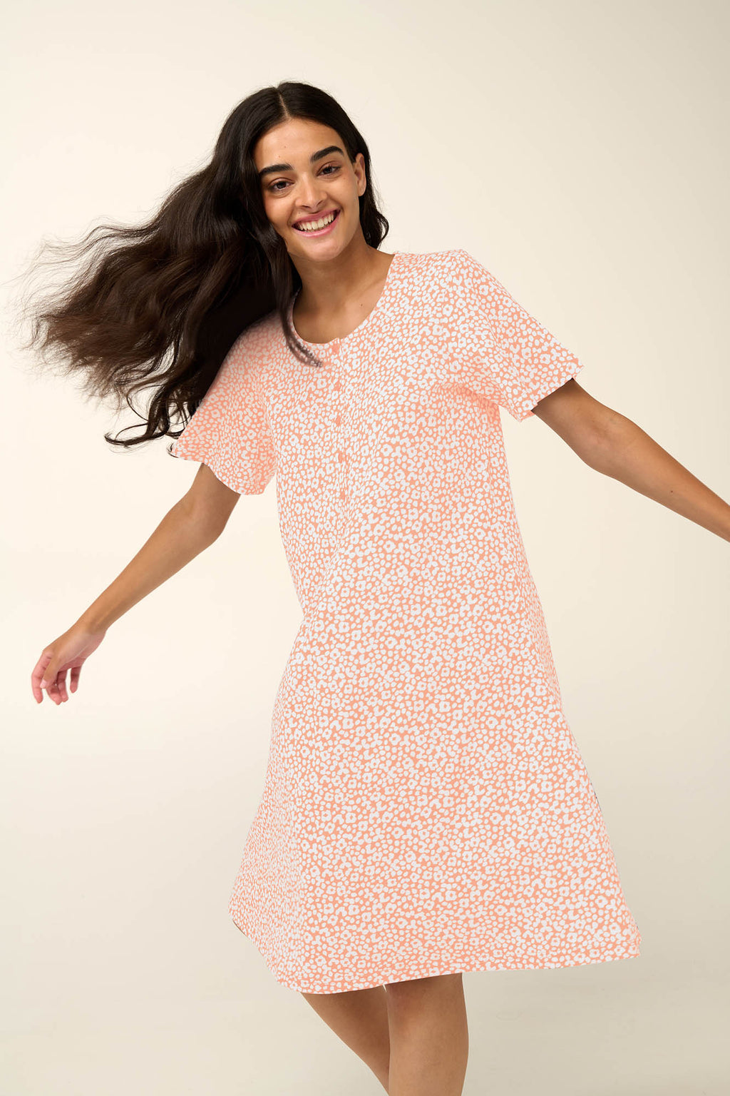 https://assets.vampfashion.com/SOFTONE_TMP_IMAGES/6_0048529645.jpg