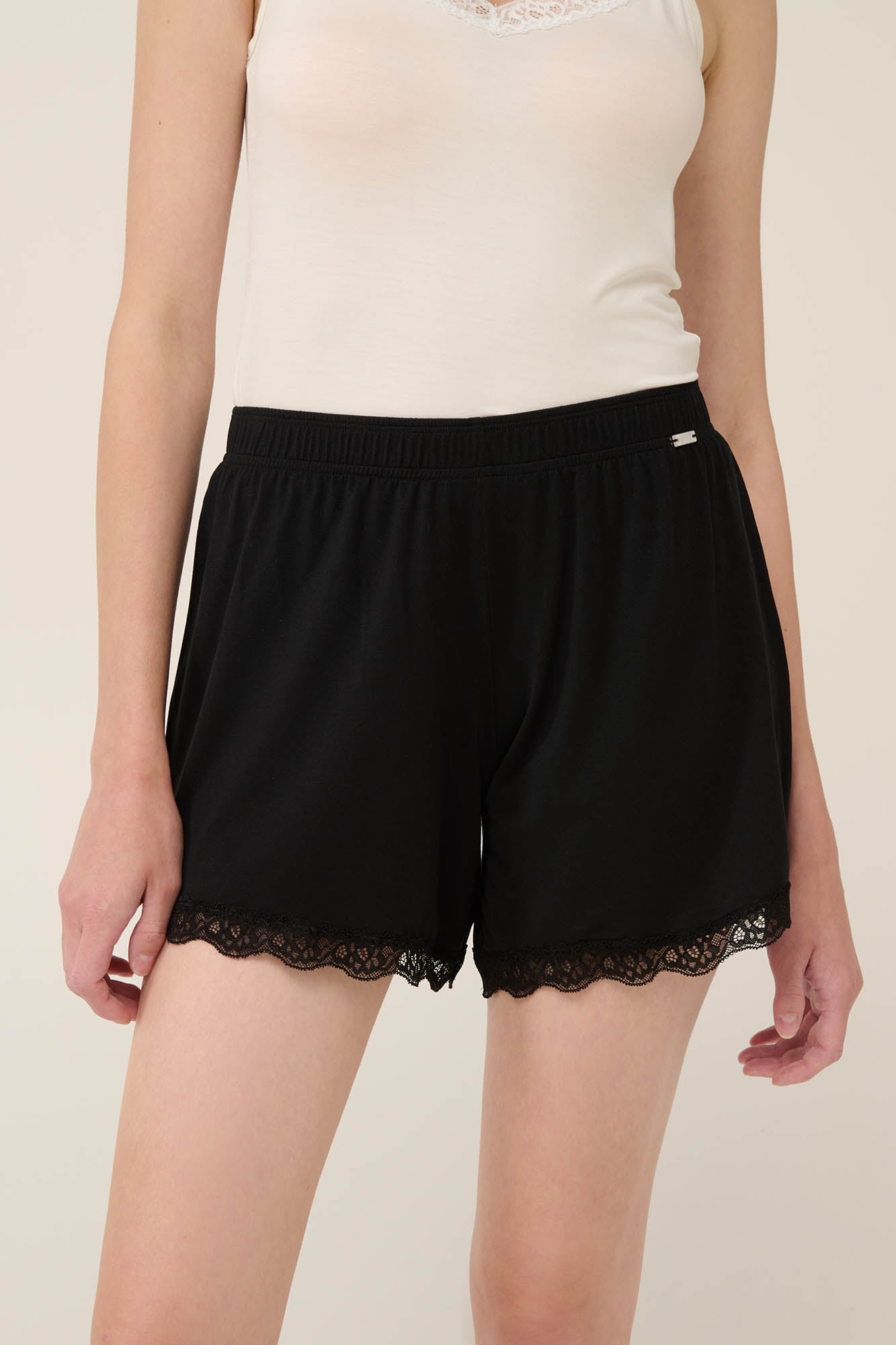 https://assets.vampfashion.com/SOFTONE_TMP_IMAGES/6_0098223841.jpg