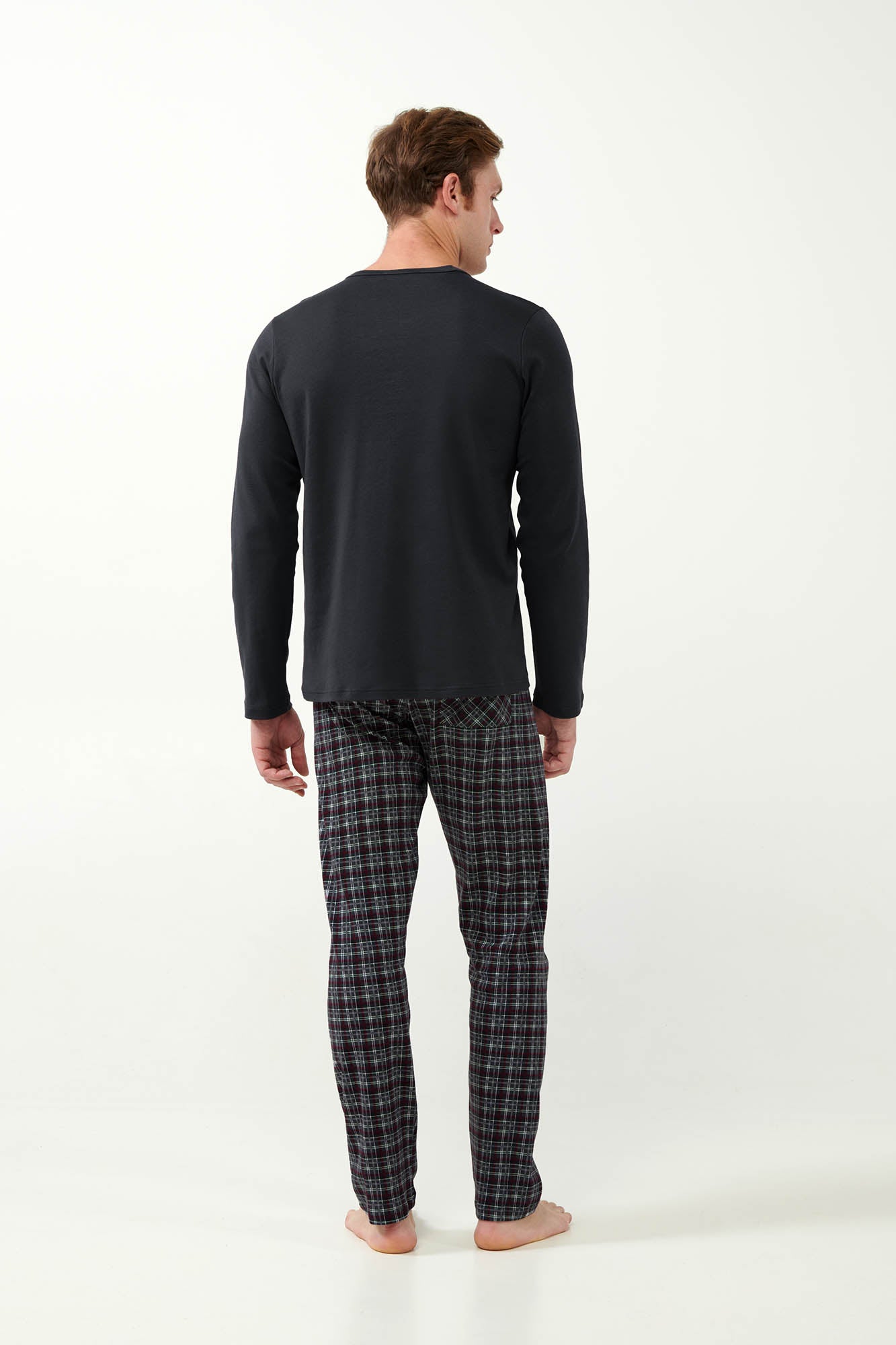 https://assets.vampfashion.com/SOFTONE_TMP_IMAGES/6_0183413391.jpg