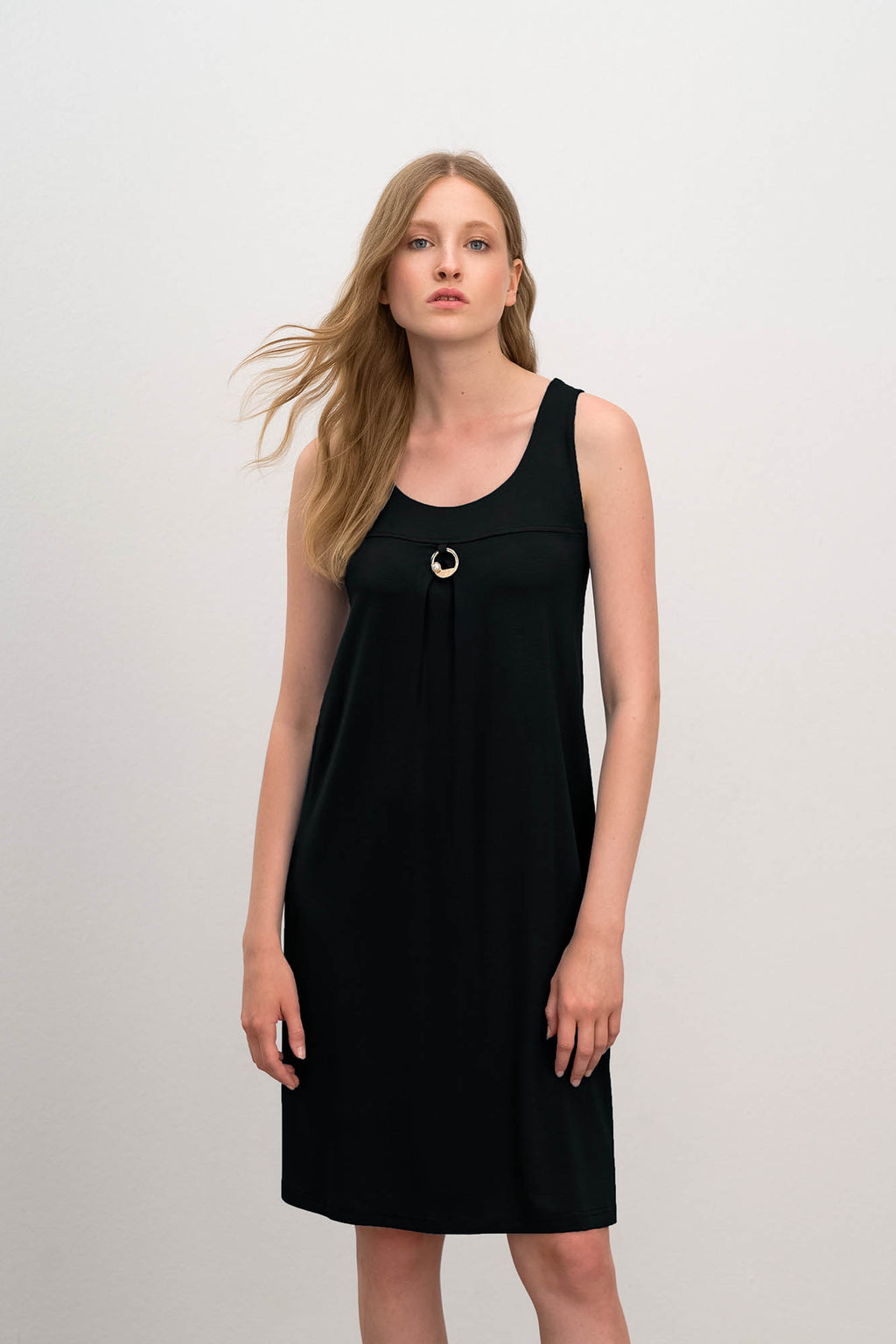 https://assets.vampfashion.com/SOFTONE_TMP_IMAGES/6_0226292897.jpg