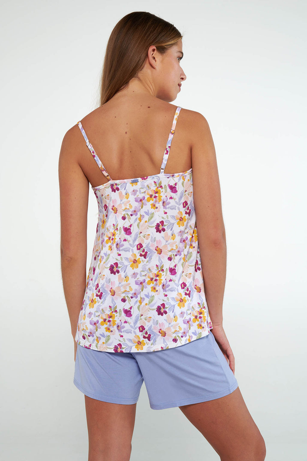 https://assets.vampfashion.com/SOFTONE_TMP_IMAGES/6_0629632841.jpg