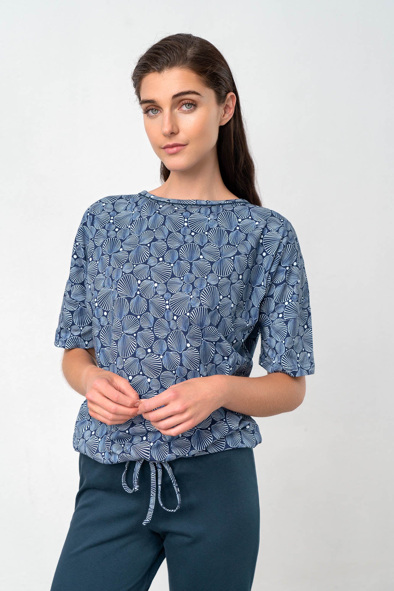 https://assets.vampfashion.com/SOFTONE_TMP_IMAGES/6_0835686002.jpg