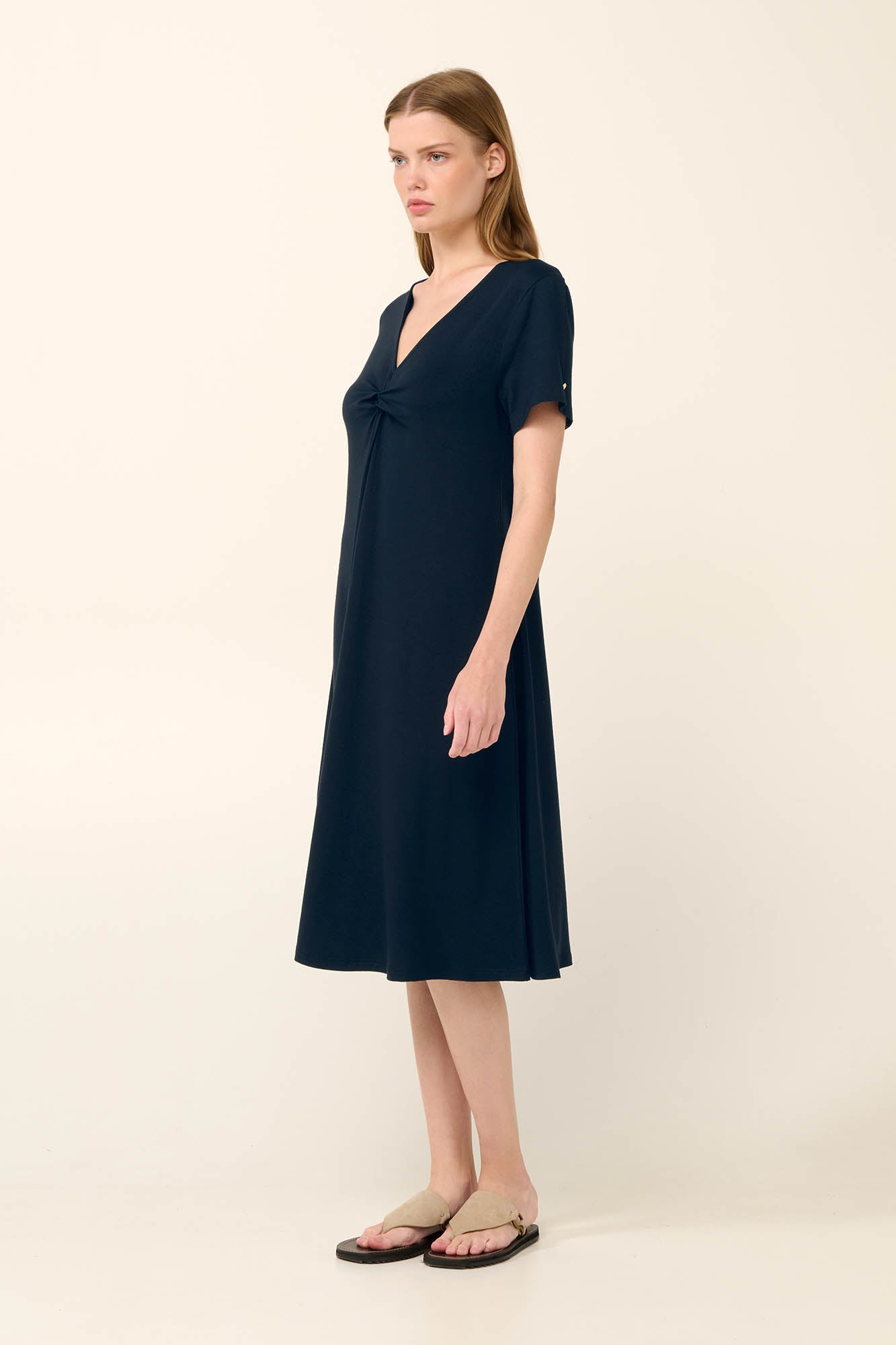 https://assets.vampfashion.com/SOFTONE_TMP_IMAGES/6_0847085061.jpg