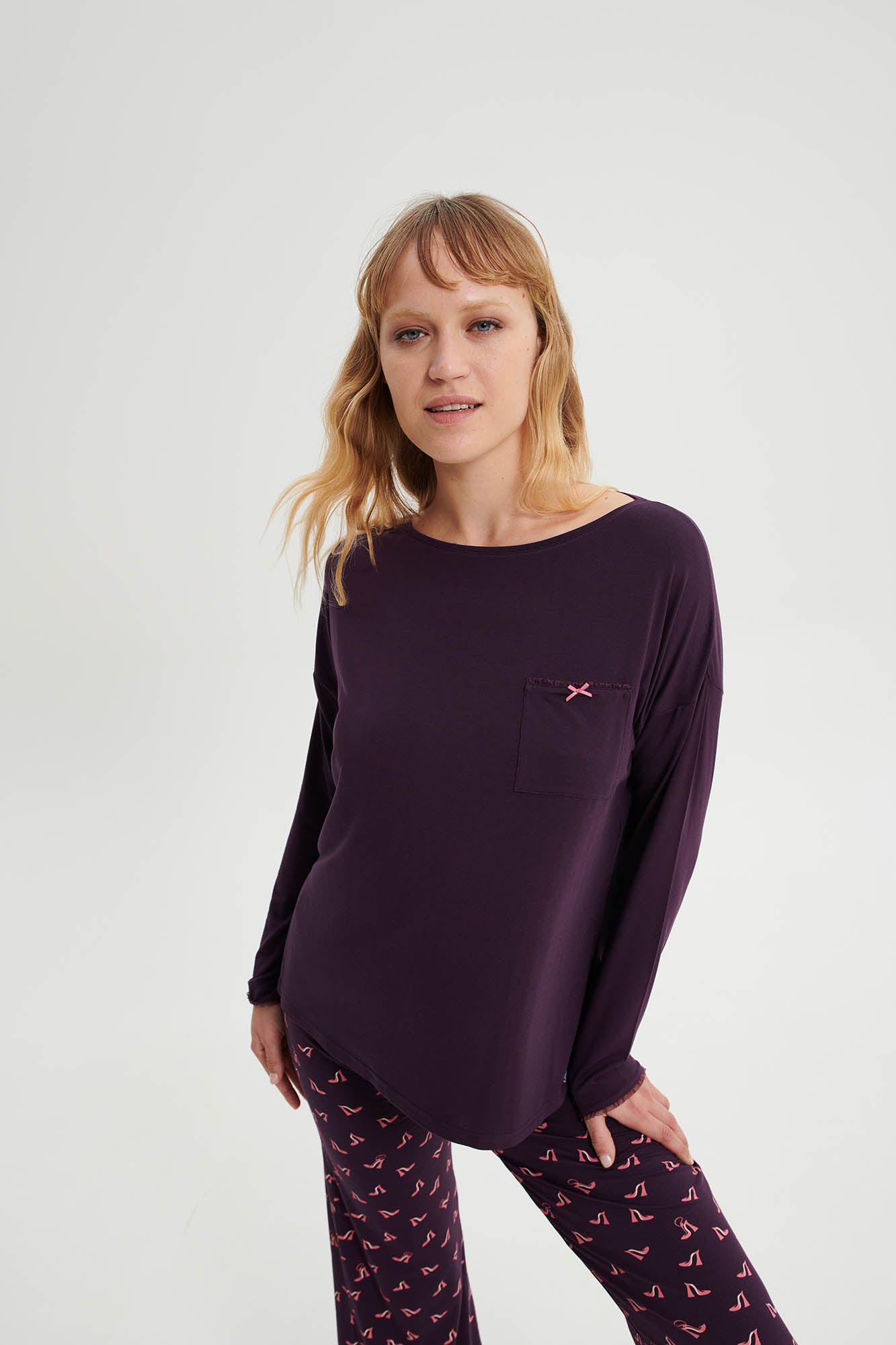 https://assets.vampfashion.com/SOFTONE_TMP_IMAGES/6_0889971533.jpg