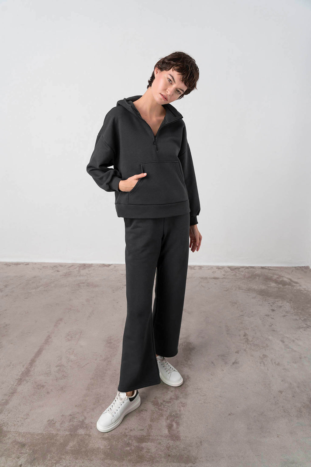 Vamp - Μονόχρωμο Παντελόνι Καμπάνα