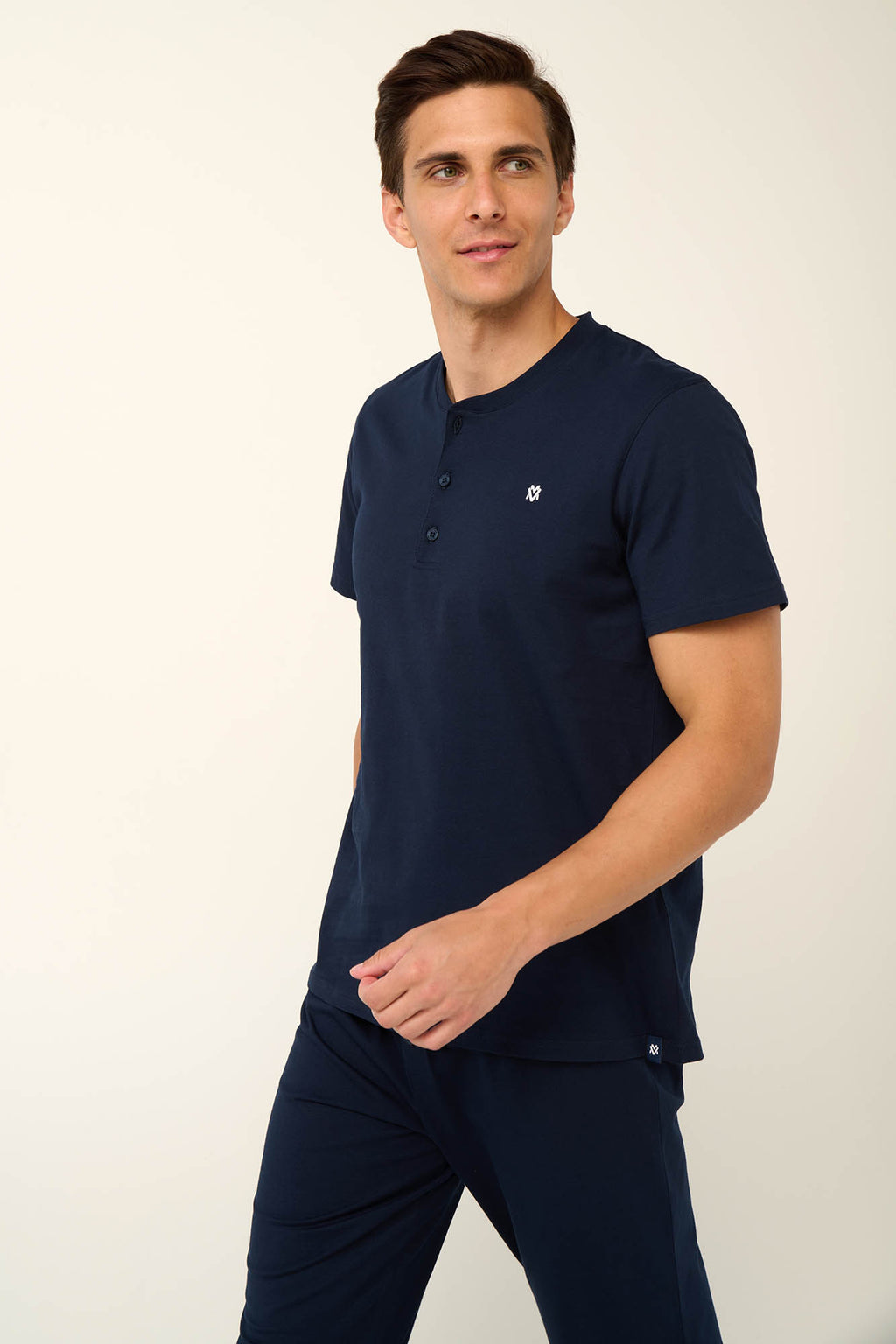 https://assets.vampfashion.com/SOFTONE_TMP_IMAGES/7_0383929021.jpg