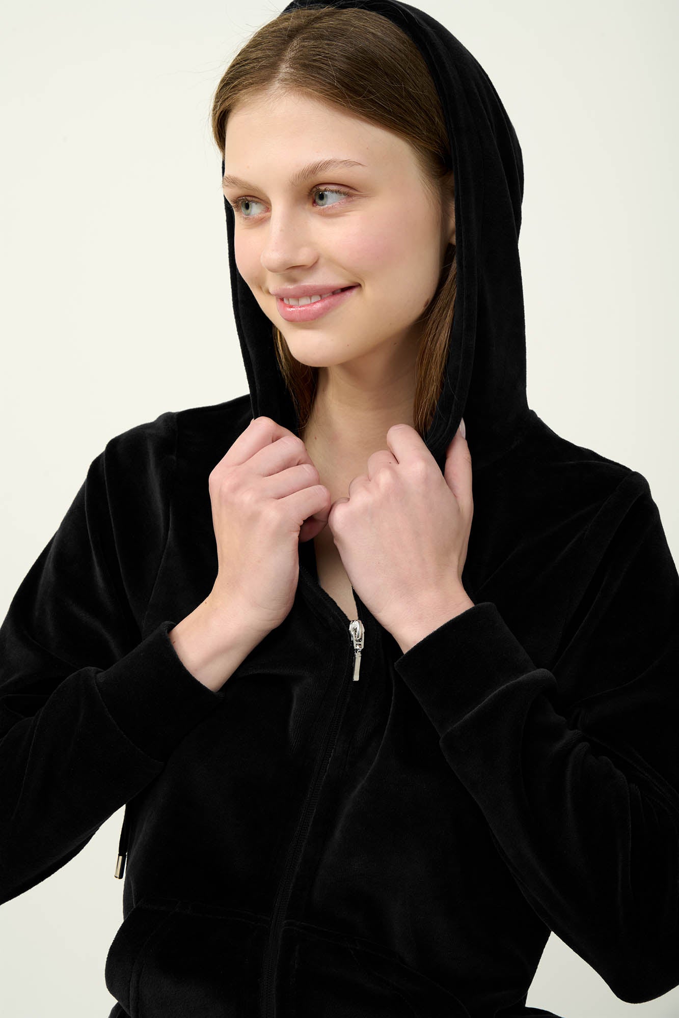 https://assets.vampfashion.com/SOFTONE_TMP_IMAGES/7_0390710967.jpg