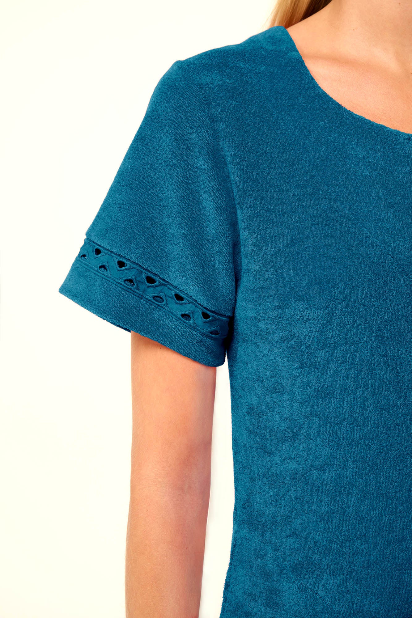 https://assets.vampfashion.com/SOFTONE_TMP_IMAGES/7_0512928880.jpg