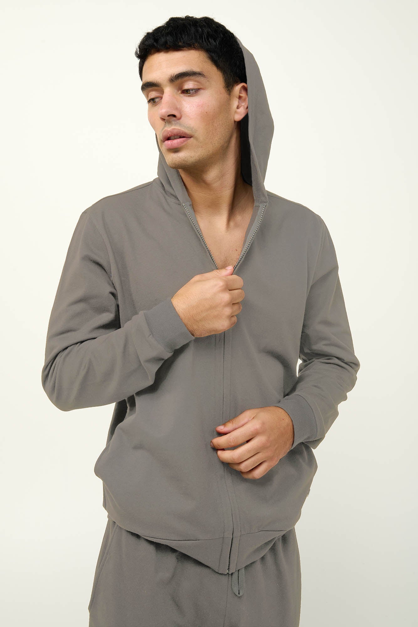 https://assets.vampfashion.com/SOFTONE_TMP_IMAGES/7_0707946873.jpg