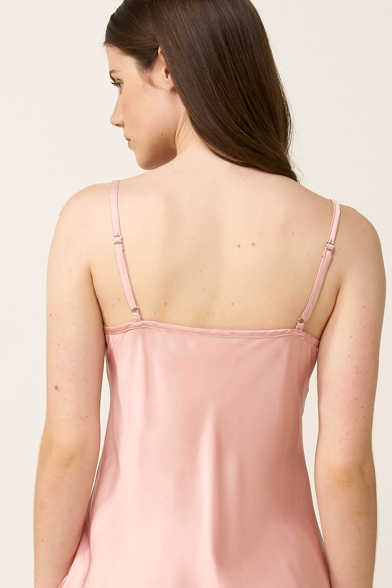 https://assets.vampfashion.com/SOFTONE_TMP_IMAGES/7_0972279025.jpg
