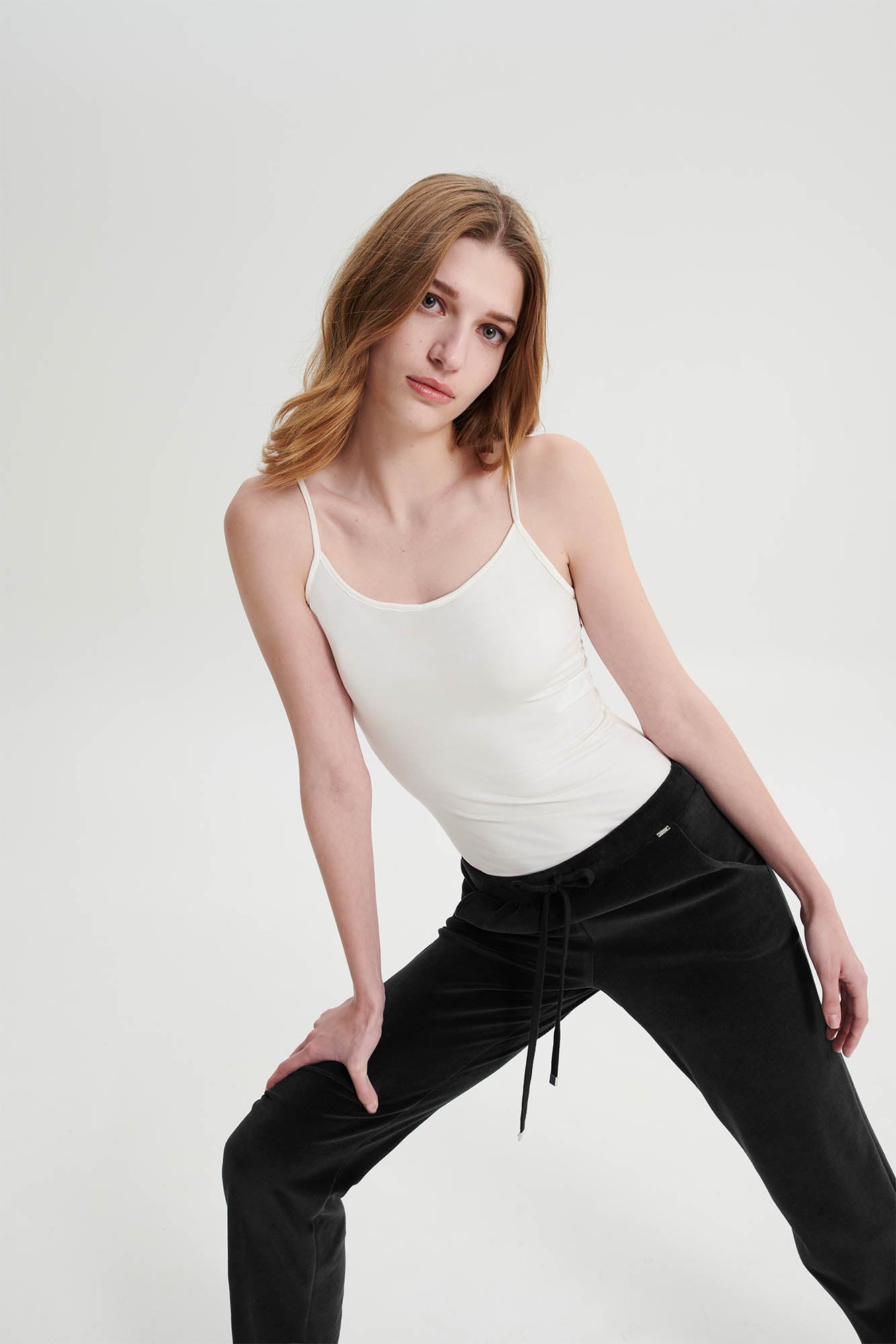 https://assets.vampfashion.com/SOFTONE_TMP_IMAGES/8_0626110676.jpg