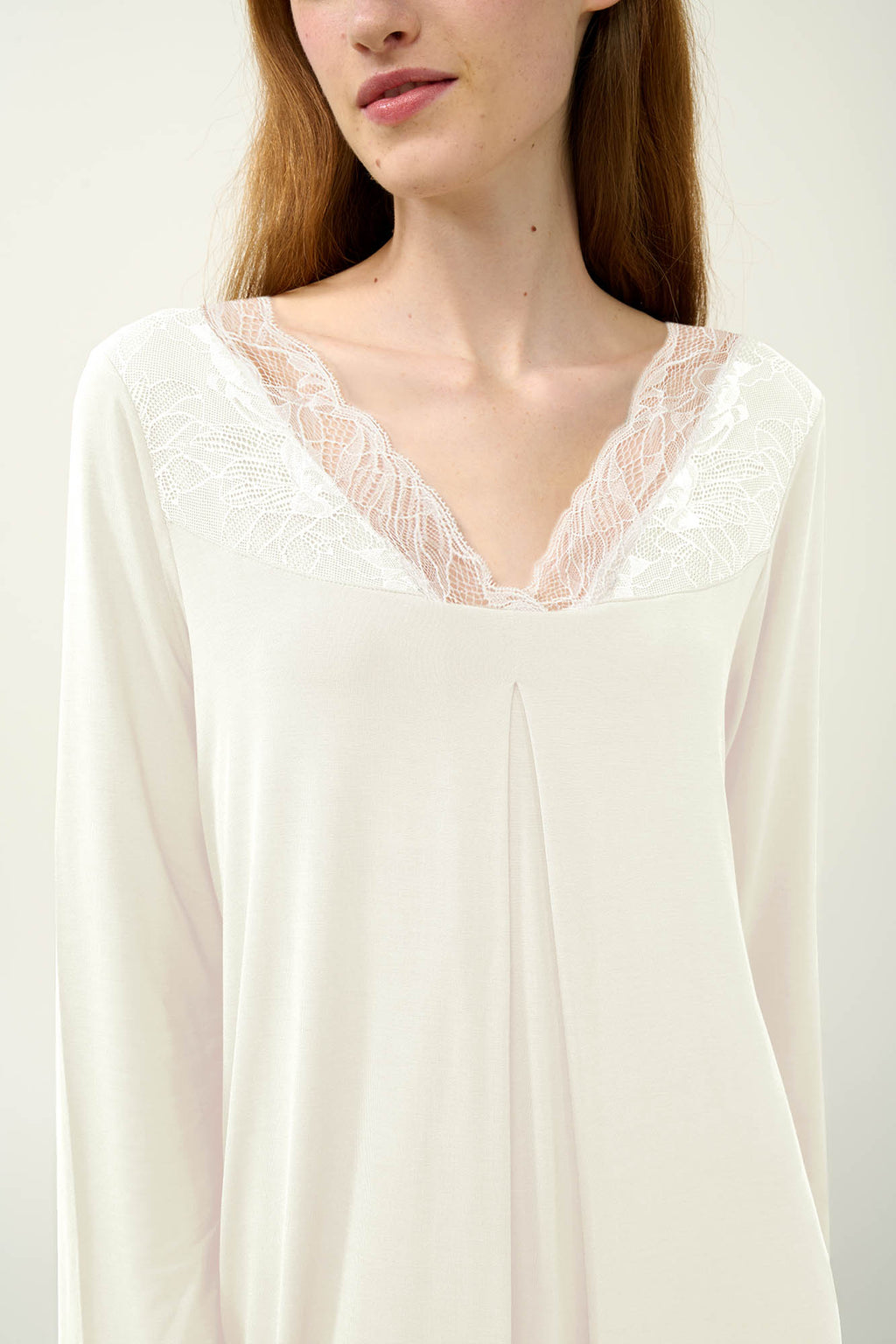 https://assets.vampfashion.com/SOFTONE_TMP_IMAGES/9_0770321640.jpg