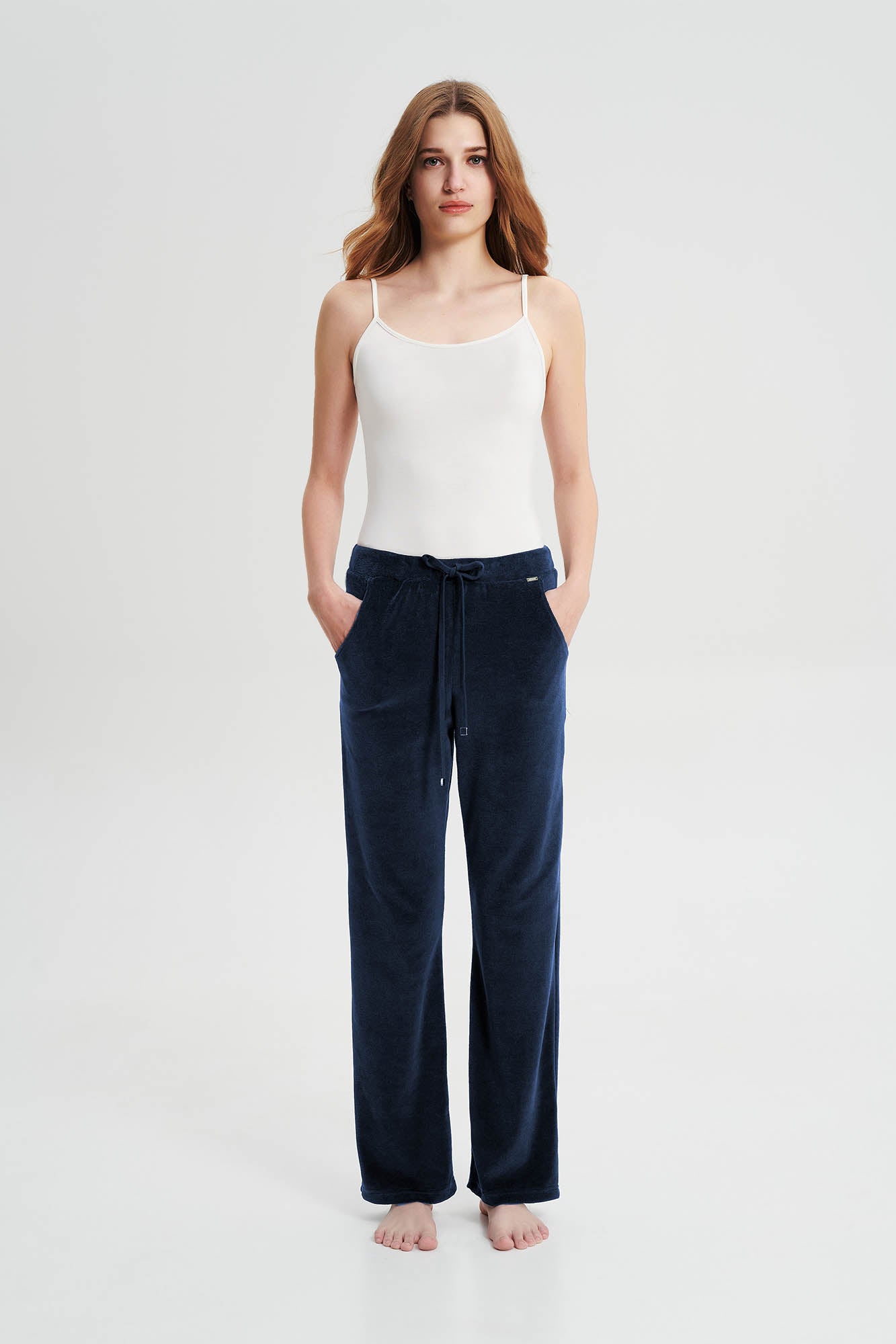 https://assets.vampfashion.com/SOFTONE_TMP_IMAGES/9_0961317220.jpg