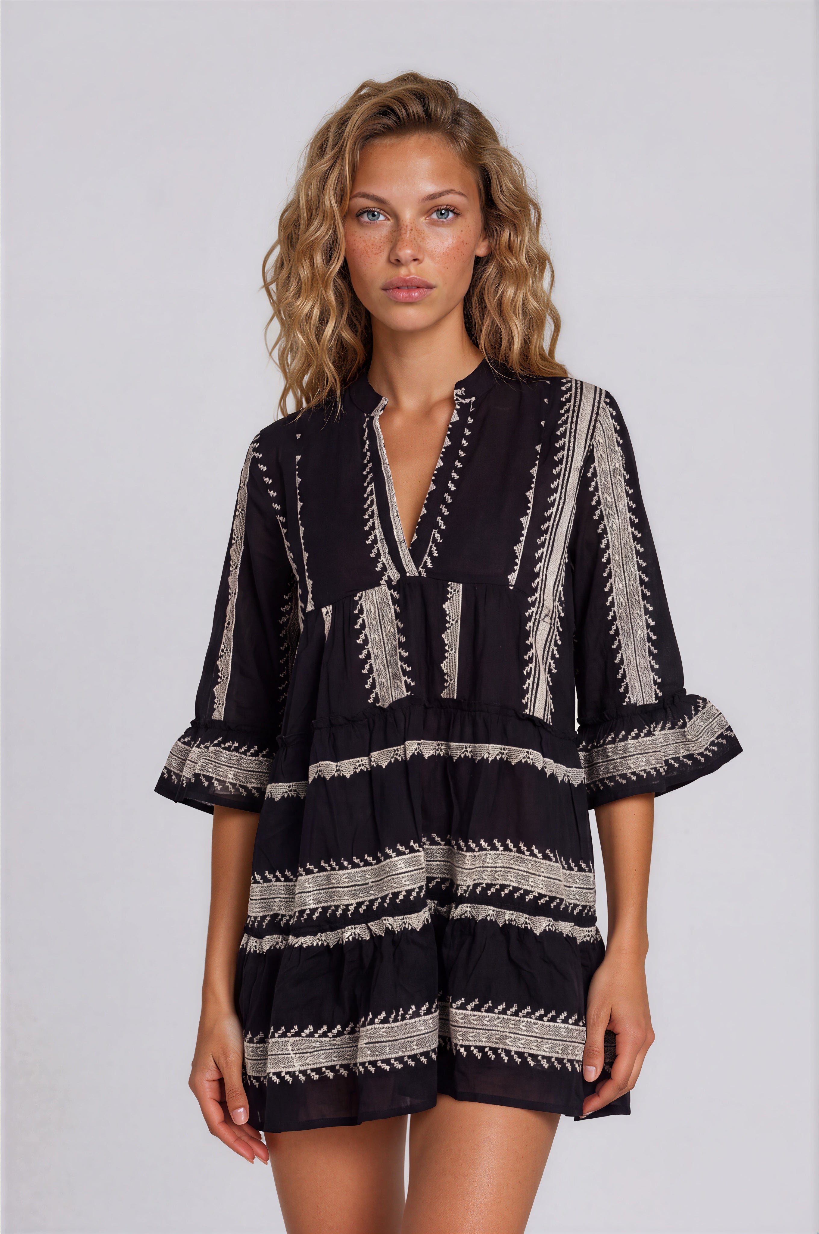 Pink Label - Beachwear Green & Black Embroidery