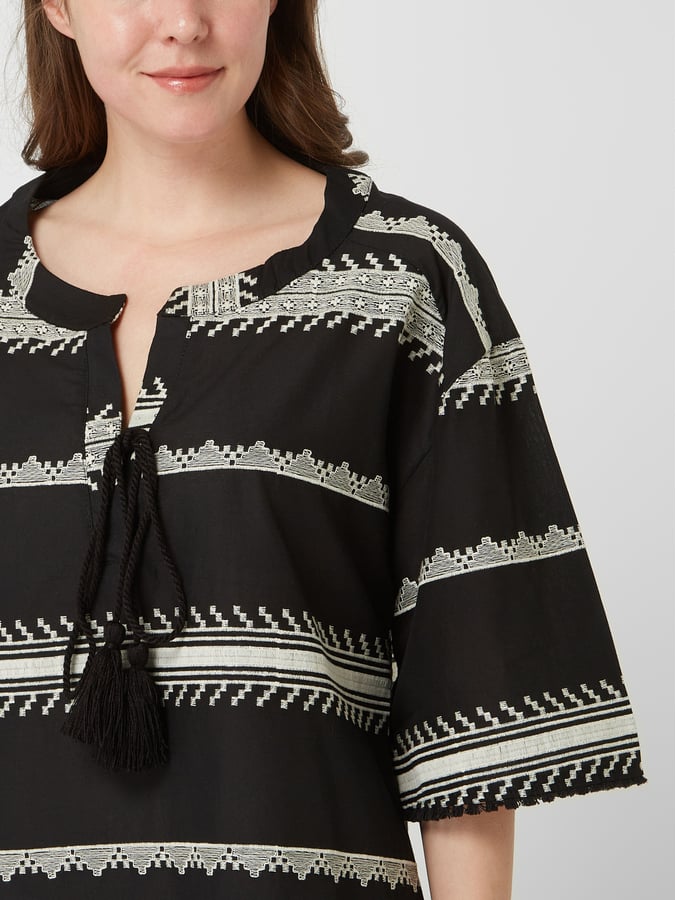 Pink Label - Beachwear Green & Black Embroidery