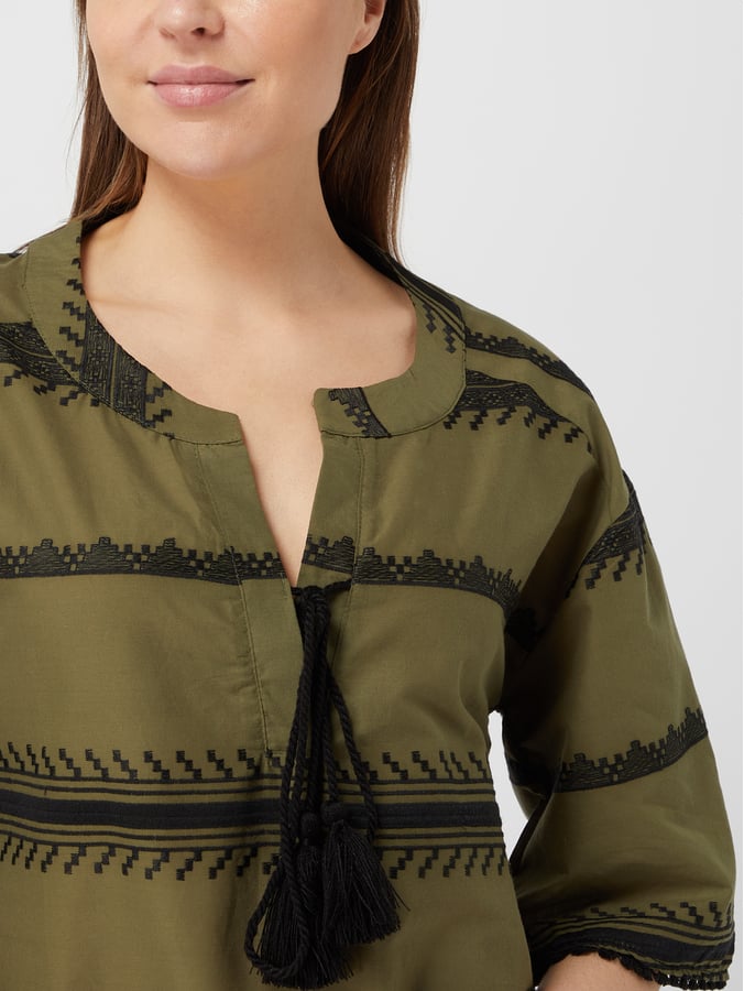 Pink Label - Beachwear Green & Black Embroidery