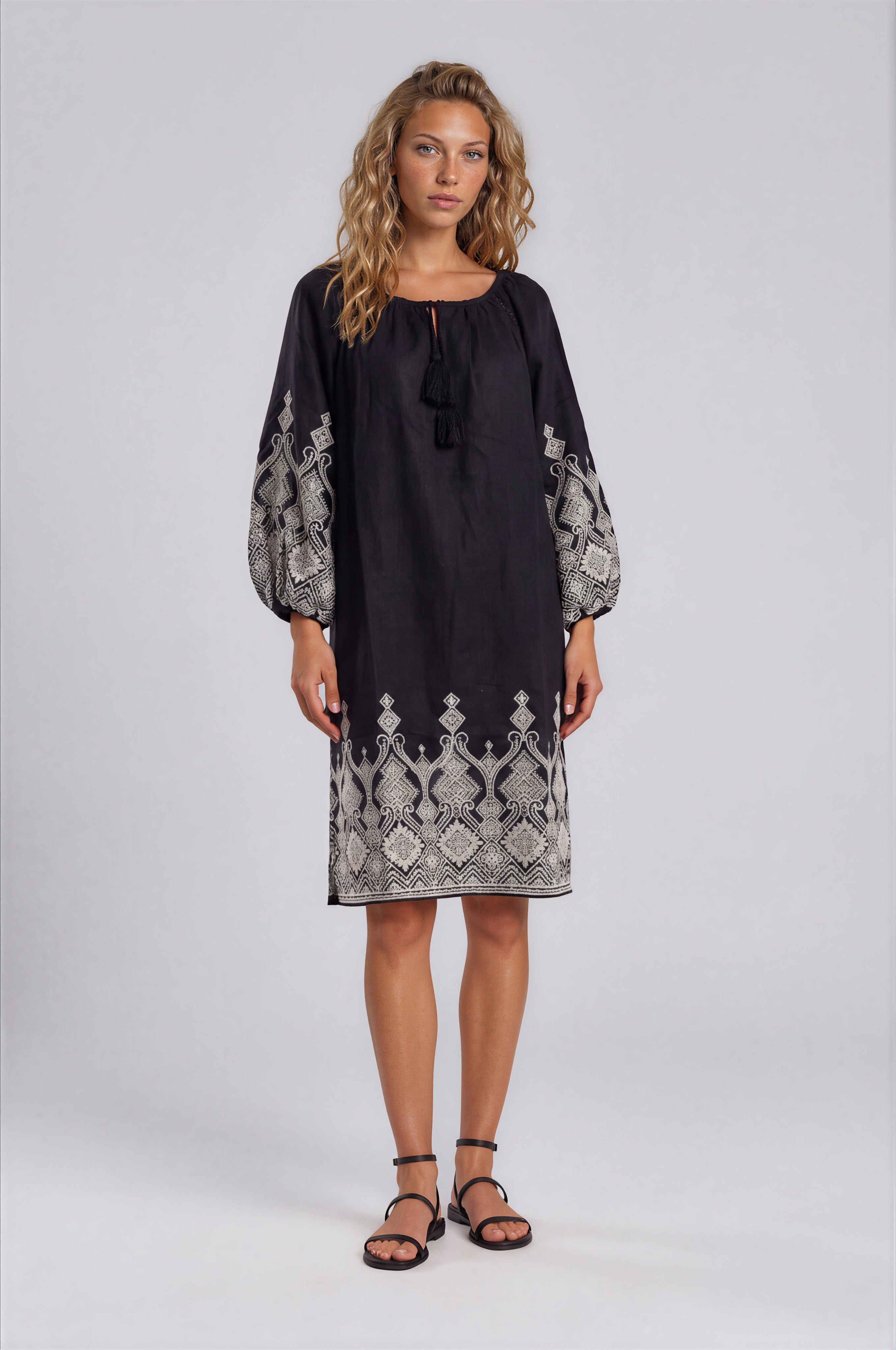 Pink Label - Beachwear Embroidery Black