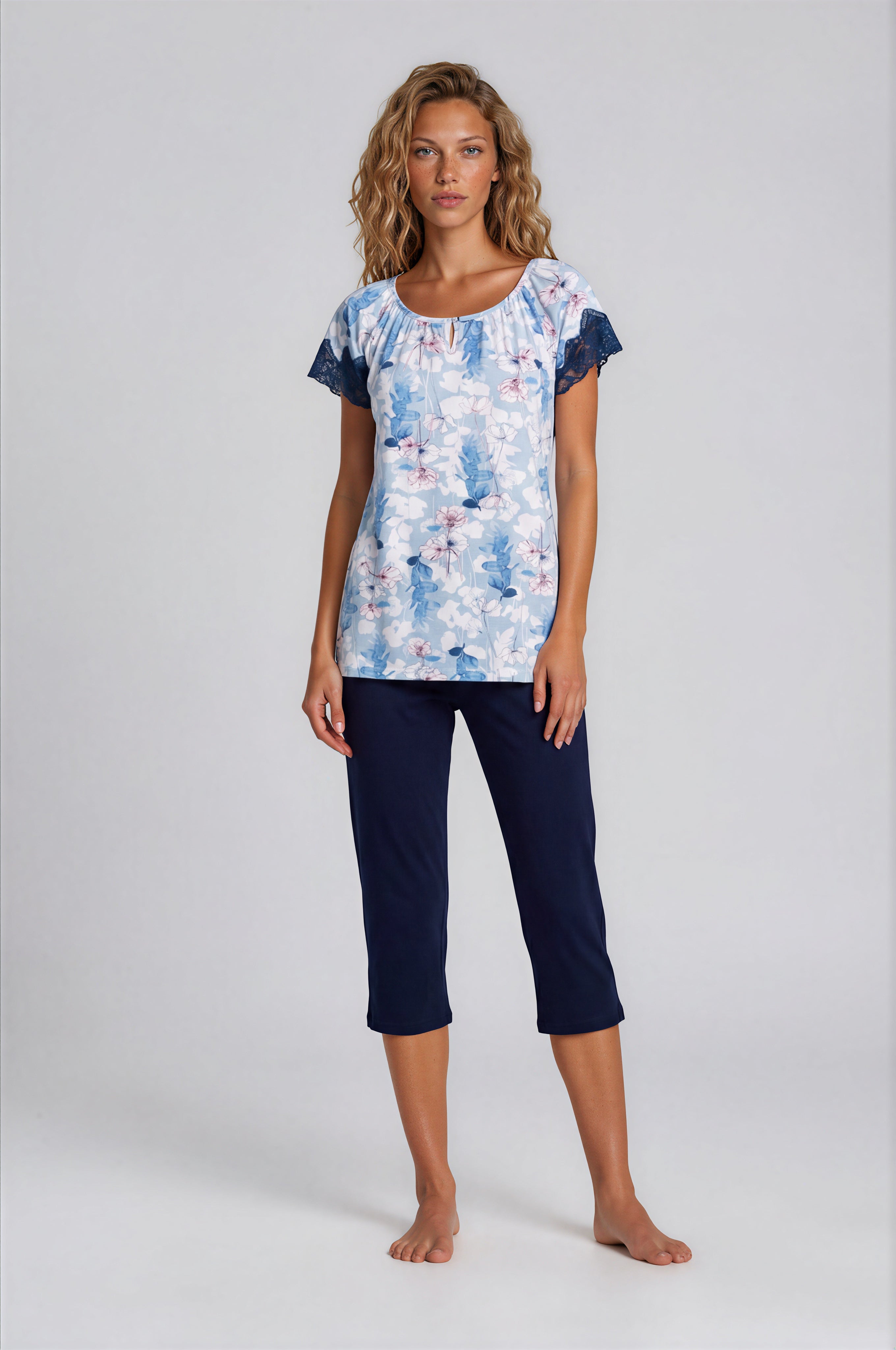 Pink Label - Pijama Blue Flowers Capri