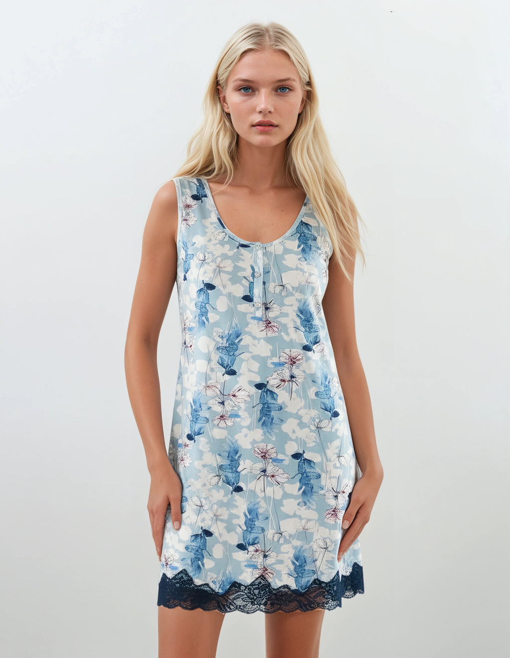 Pink Label - Nightgown Blue Flowers