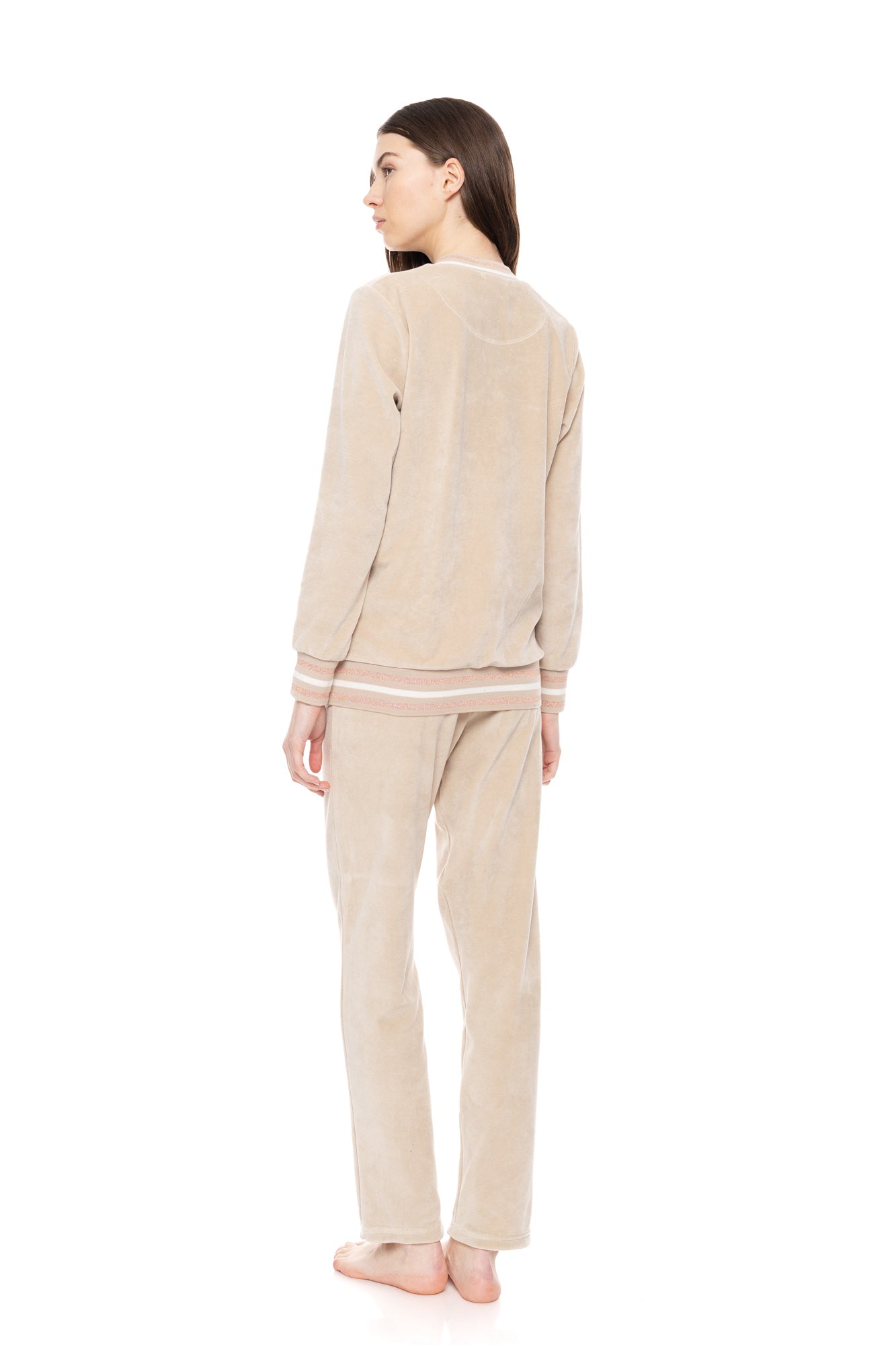 Pink Label - Homewear V Velvet Detail