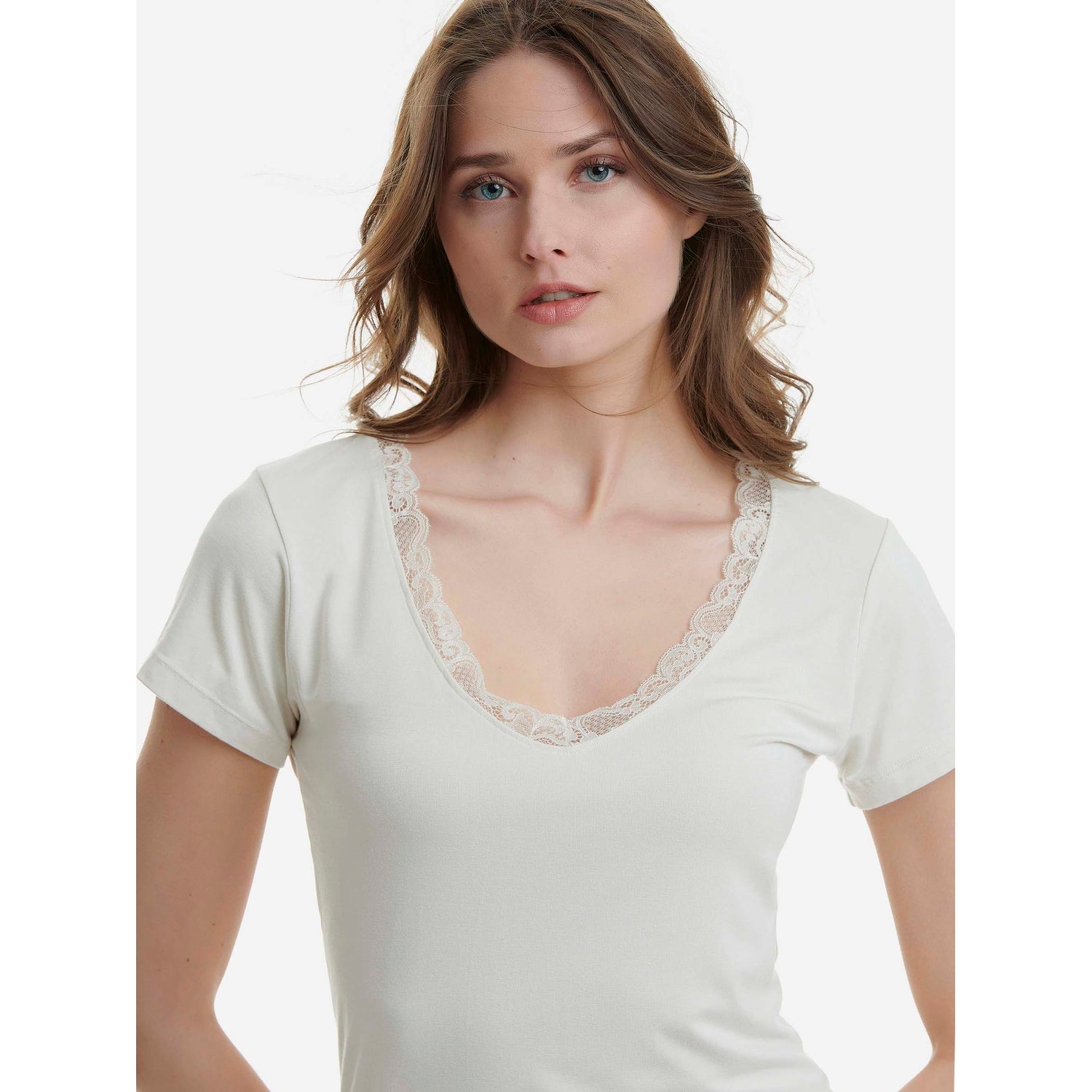 Walk - V-neck T-shirt με λεπτομέρειες από δαντέλα σε απαλό Bamboo